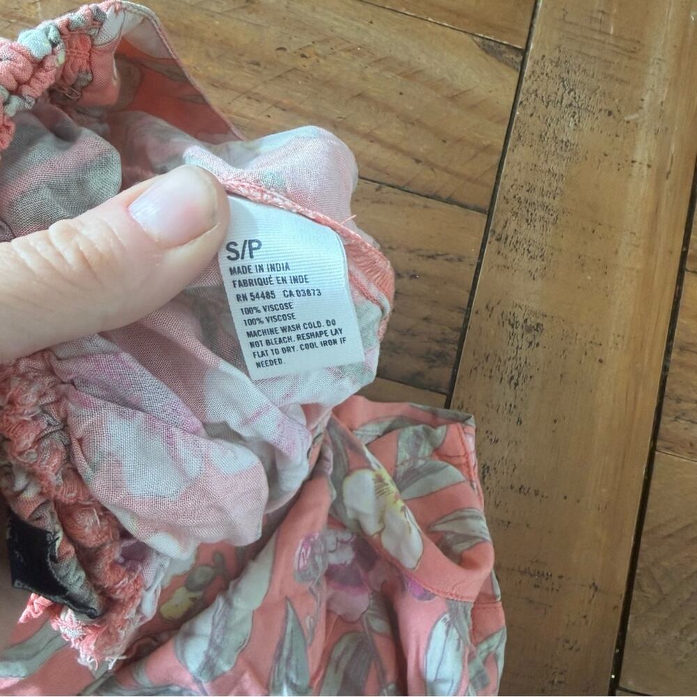 American Eagle Outfitters pull on Floral Coral Shorts - Picture 4 of 8